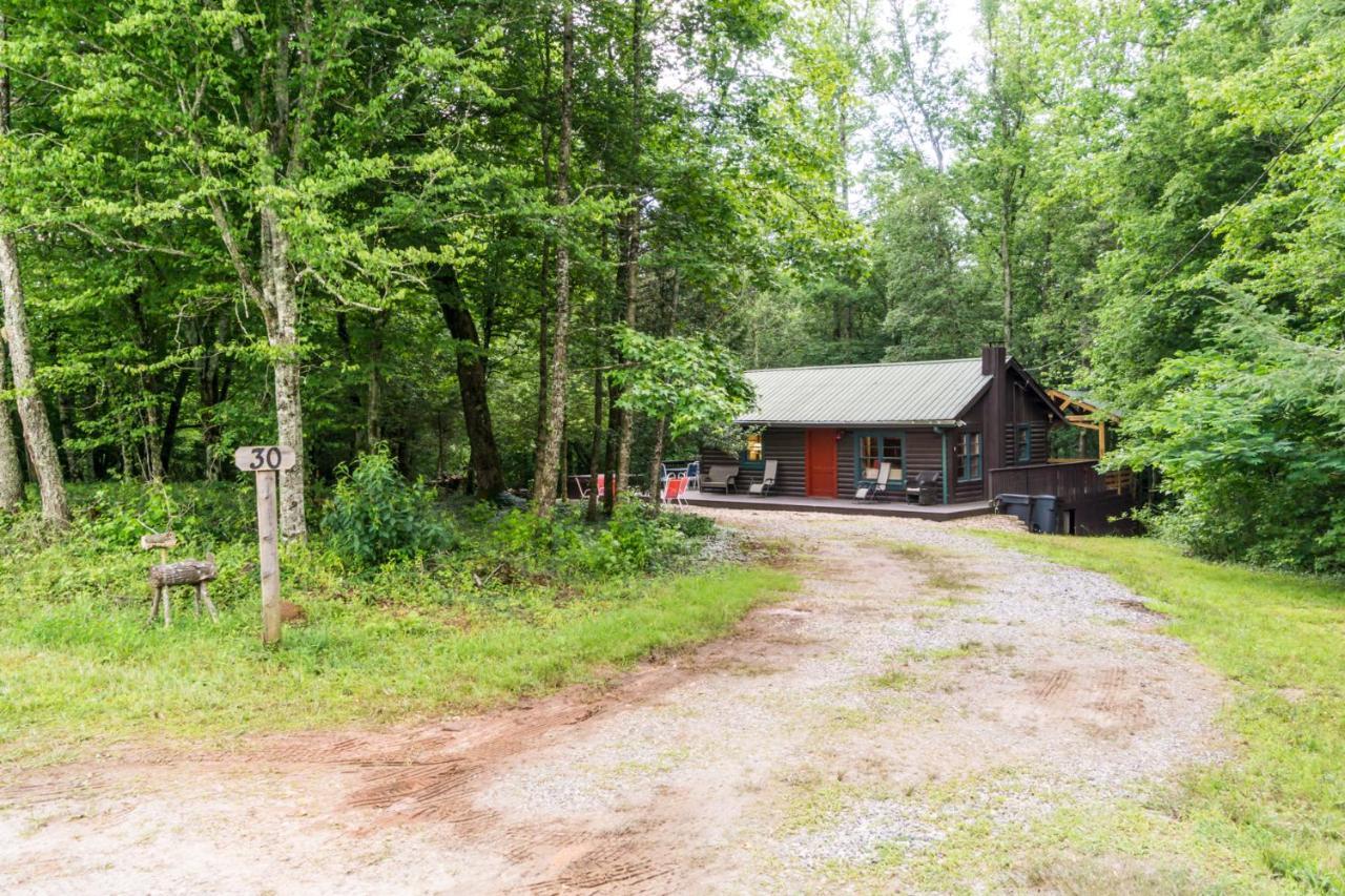 The Big Little Cabin - Hot Tub & Playground Villa Dahlonega Exterior photo