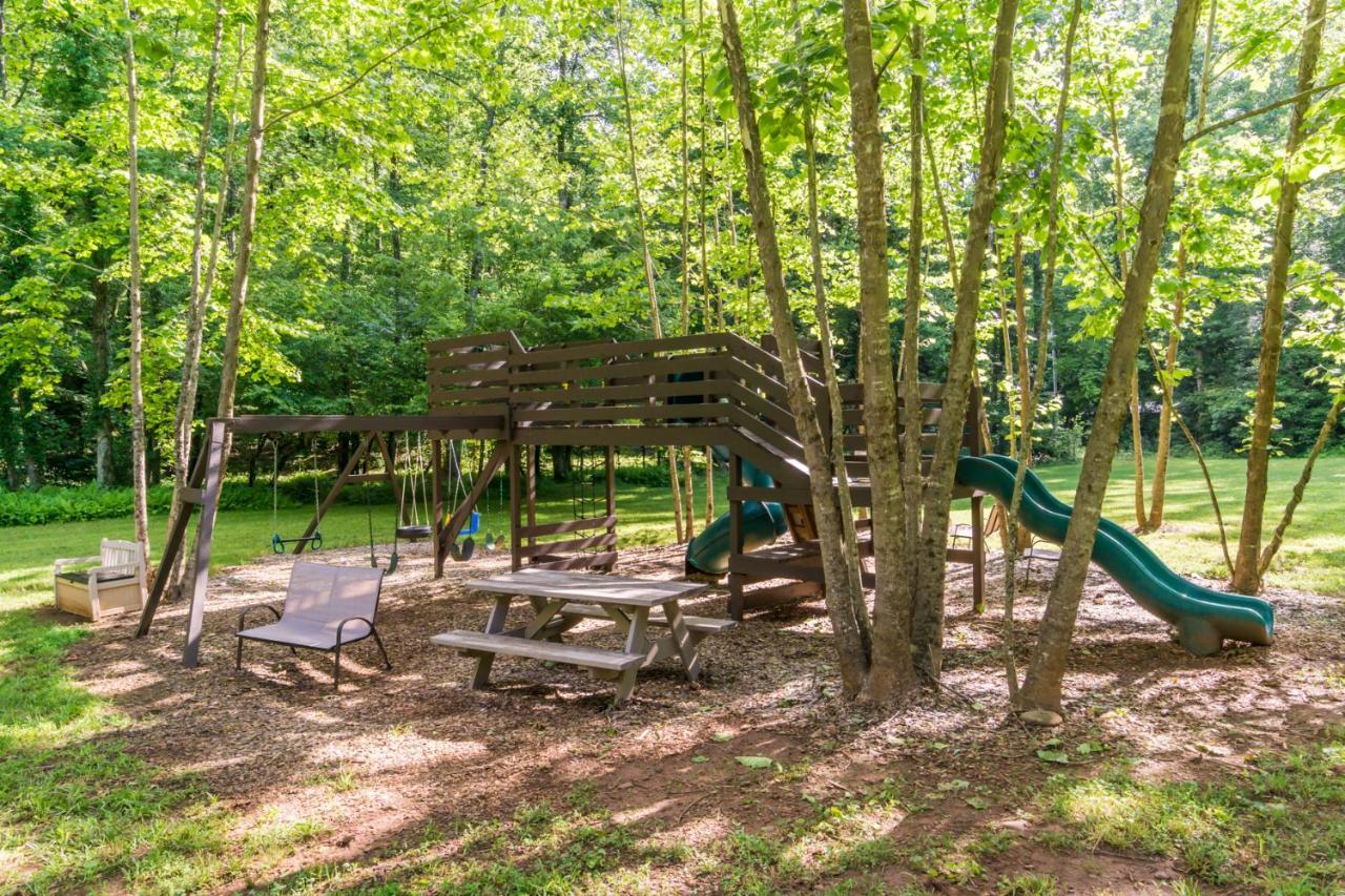 The Big Little Cabin - Hot Tub & Playground Villa Dahlonega Exterior photo